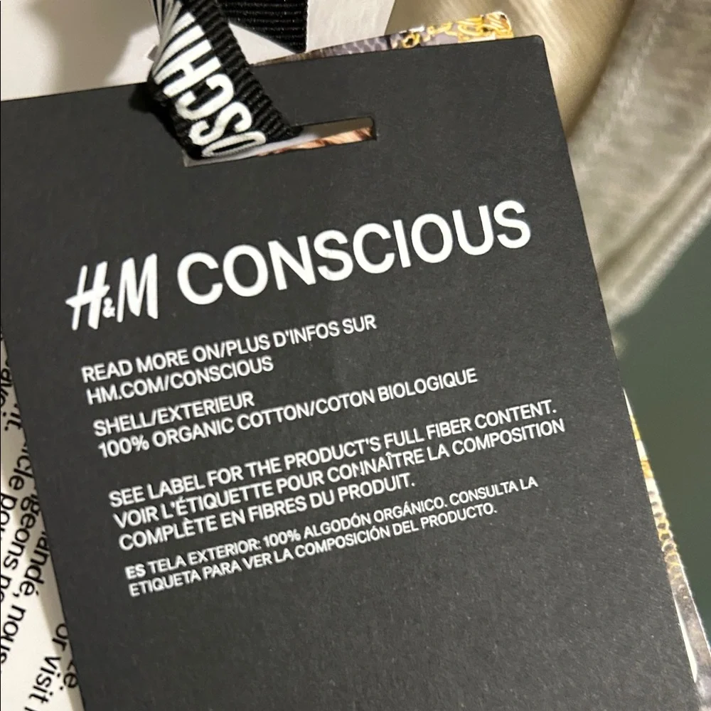 H&Moschino Light Gray Casual Skirt BRAND NEW W/ TAGS LIMITED EDITION RARE Size 4 - Picture 11 of 14
